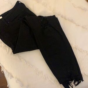 Black Distressed Jeans